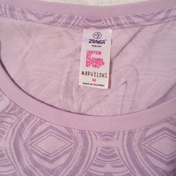 2/$20 Zumba Aztec Print Purple Pink Short Sleeve Shirt, Woman Medium - Picture 3 of 7